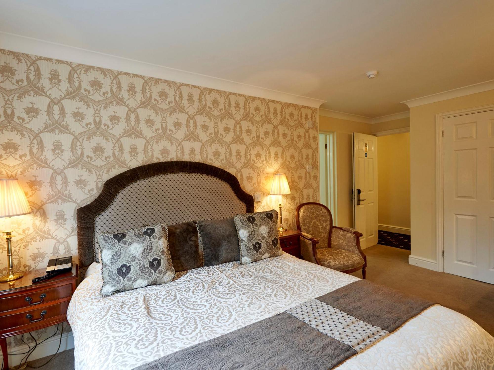 Hempstead House Hotel & Restaurant Sittingbourne Værelse billede